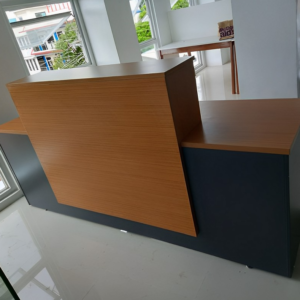 reception table, reception counter